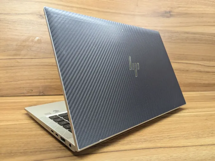 Ультрабук HP EliteBook 840 G7 / 14" (1920x1080) IPS Touch / Intel Core i5-10310U (4 (8) ядра по 1.7 - 4.4 GHz) / 16 GB DDR4 / 256 GB SSD / Intel UHD Graphics / WebCam / TouchID / Windows 10 б/в - зображення 7