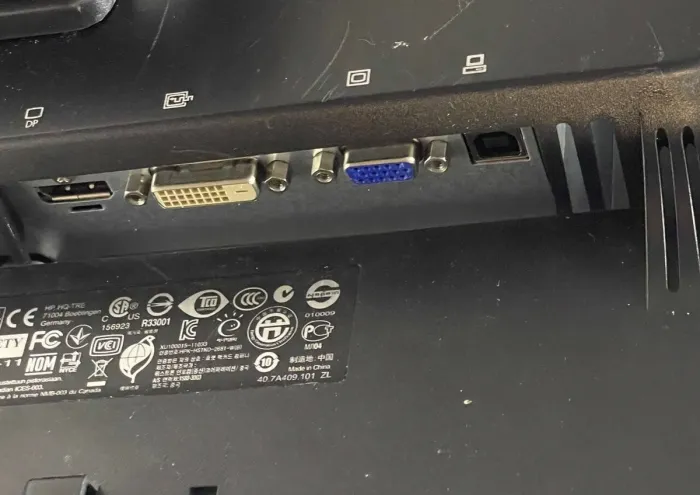 Монітор HP Compaq LA2405x B-Class / 24" (1920x1200) TN / VGA, DVI, USB 2.0 / VESA 100x100 б/в - зображення 9