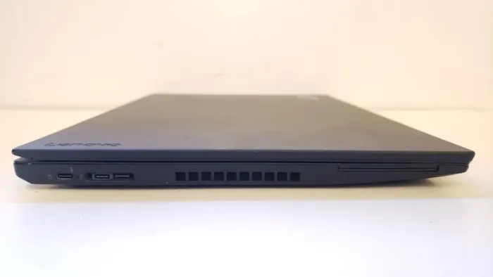 Ноутбук Lenovo ThinkPad T580 / 15.6" (1920x1080) IPS / Intel Core i5-8350U (4 (8) ядра по 1.7 - 3.6 GHz) / 16 GB DDR4 / 512 GB SSD M.2 / Intel UHD Graphics 620 / WebCam / HDMI / Дві АКБ б/в - зображення 4