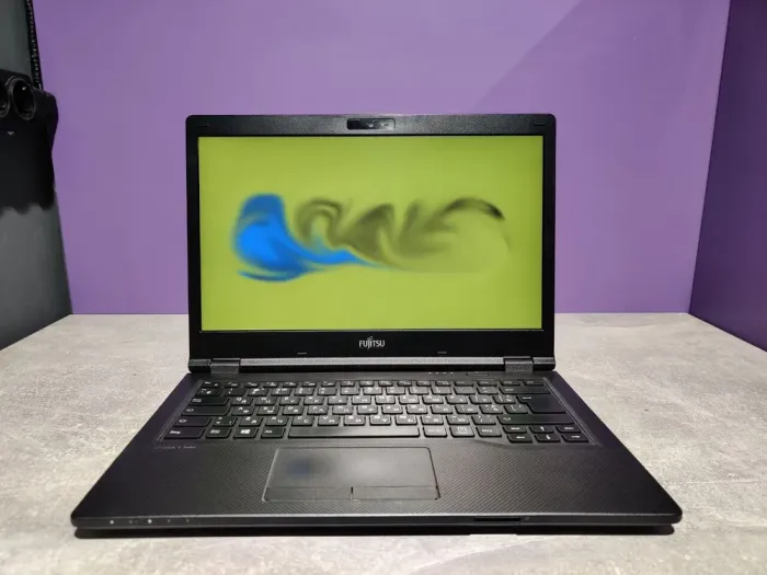Ноутбук Fujitsu Lifebook E548 / 14" (1920x1080) IPS / Intel Core i5-8350U (4 (8) ядра по 1.7 - 3.6 GHz) / 8 GB DDR4 / 120 GB SSD / Intel HD Graphics 620 / WebCam б/в - зображення 2