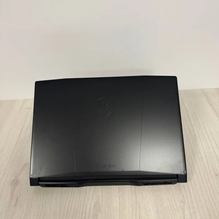 Ігровий ноутбук MSI Katana 15 B12VGK / 15.6" (1920x1080) IPS / Intel Core i7-12650H (10 (16) ядер по 3,5 - 4,7 ГГц) / 16 ГБ DDR5 / 512 ГБ SSD NVMe / nVidia GeForce RTX 4070, 8 ГБ GDDR6, 128-bit / WebCam б/в - зображення 3