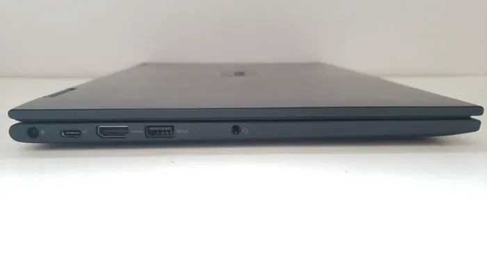 Ноутбук Dell Latitude 3390 2-in-1 / 13.3" (1920x1080) IPS Touch / Intel Core i5-8350U (4 (8) ядра по 1.7 - 3.6 GHz) / 8 GB DDR4 / 256 GB SSD / Intel UHD Graphics 620 / WebCam б/в - зображення 4