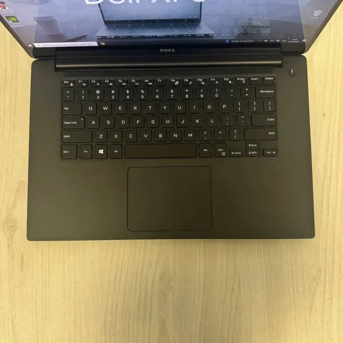 Ігровий ноутбук Б-класу Dell XPS 15 9550 / 15.6" (3840x2160) IPS Touch / Intel Core i7-6700HQ (4 (8) ядра по 2,6 - 3,5 ГГц) / 8 ГБ DDR4 / 256 ГБ SSD NVMe / nVidia GeForce GTX 960M, 2 ГБ GDDR5, 128-біт б/в - зображення 7