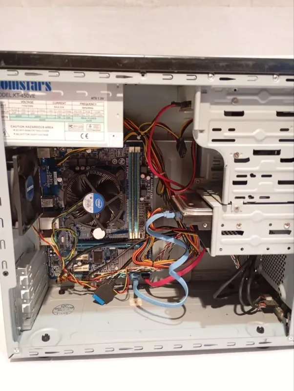 ПК Б-клас Gigabyte GZ-M1 Tower / Intel Core i5-2400S (4 ядра по 2.5 - 3.3 GHz) / 8 GB DDR3 / 500 GB HDD / Intel HD Graphics 2000 / DVD-RW / 450W б/в - зображення 5