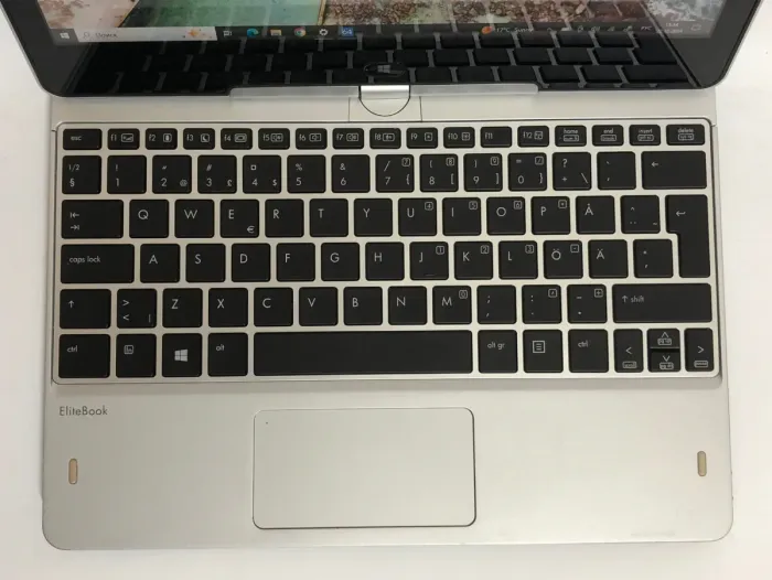 Нетбук-трансформер Б-клас HP EliteBook Revolve 810 G2 / 11.6" (1366x768) IPS Touch / Intel Core i5-4210U (2 (4) ядра по 1.7 - 2.7 GHz) / 8 GB DDR3 / 128 GB SSD / Intel HD Graphics 4400 / WebCam / Win 10 Pro б/в - зображення 9