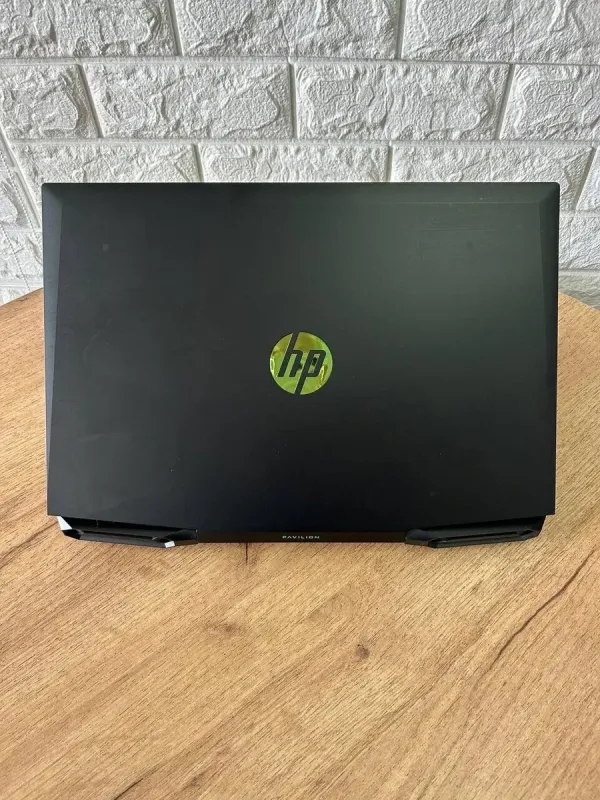 Ігровий ноутбук HP Pavilion Gaming 15-dk0056wm / 15.6" (1920x1080) IPS / Intel Core i5-9300H (4 (8) ядра по 2.4 - 4.1 GHz) / 8 GB DDR4 / 256 GB SSD / nVidia GeForce GTX 1650, 4 GB GDDR5, 128-bit / WebCam б/в - зображення 3