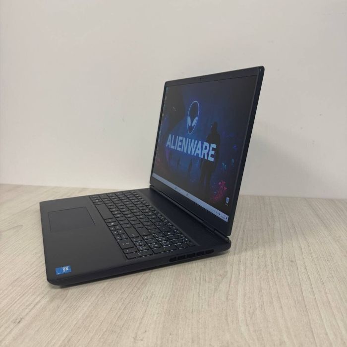 Ігровий ноутбук Dell Alienware 16 Aurora / 16" (2560x1600) IPS / Intel Core 9 270H (14 (20) ядер по 2,7 - 5,8 ГГц) / 16 ГБ DDR5 / 512 ГБ SSD / nVidia GeForce RTX 5070, 8 ГБ GDDR7, 128-bit / WebCam б/в - изображение 6