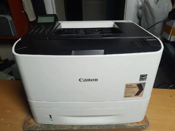 Принтер Б-клас Canon i-SENSYS LBP252dw / Лазерний монохромний друк / 1200 x 1200 dpi / A4 / 33 стор/хв / USB 2.0, Ethernet, Wi-Fi / Дуплекс б/в - зображення 2