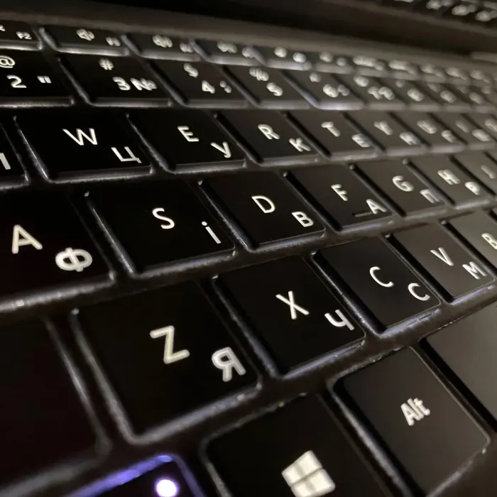 Ультрабук Microsoft Surface Laptop 3 / 13.5" (2256x1504) IPS Touch / Intel Core i5-1035G7 (4 (8) ядра по 1.2 - 3.7 GHz) / 8 GB DDR4 / 256 GB SSD / Intel Iris Plus Graphics / WebCam б/в - зображення 6