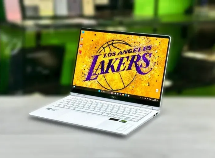 Ігровий ультрабук HP Omen Transcend 14 / 14" (2880x1800) OLED / Intel Core Ultra 9 185H (16 (22) ядра по 1.8 - 5.1 GHz) / 32 GB DDR5 / 1000 GB SSD / nVidia GeForce RTX 4070, 8 GB GDDR6, 128-bit / WebCam / Win 11 Home - зображення 5