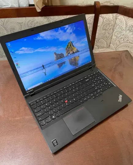 Ноутбук Lenovo ThinkPad L540 / 15.6" (1366x768) TN / Intel Core i5-4300M (2 (4) ядра по 2.6 - 3.3 GHz) / 8 GB DDR3 / 256 GB SSD / Intel HD Graphics 4600 / WebCam б/в - зображення 2