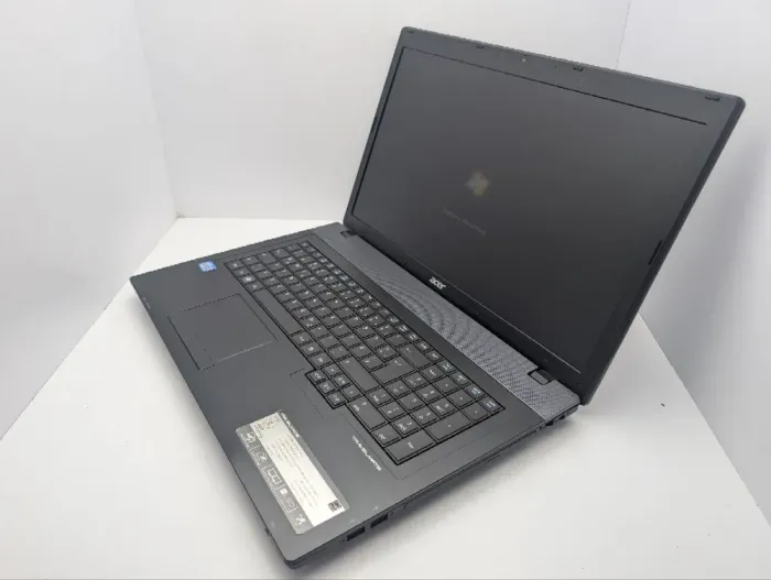 Ноутбук Acer TravelMate 7750 / 17.3" (1600x900) TN / Intel Core i3-2350M (2 (4) ядра по 2.3 GHz) / 6 GB DDR3 / 250 GB HDD / Intel HD Graphics 3000 / WebCam / DVD-ROM б/в - зображення 7