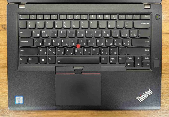 Ультрабук Lenovo ThinkPad T470 / 14" (1920x1080) IPS / Intel Core i5-6300U (2 (4) ядра по 2.4 - 3.0 GHz) / 8 GB DDR4 / 240 GB SSD / Intel HD Graphics 520 / Fingerprint / WebCam / Windows 10 б/в - зображення 3