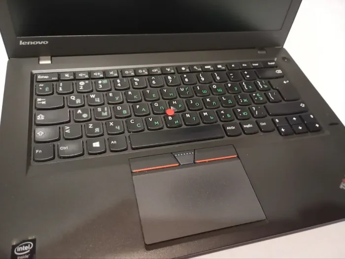 Ультрабук Б-клас Lenovo Thinkpad T450 / 14" (1366x768) TN / Intel Core i5-5200U (2 (4) ядра по 2.2 - 2.7 GHz) / 8 GB DDR3 / 240 GB SSD / Intel HD Graphics 5500 / WebCam б/в - зображення 8