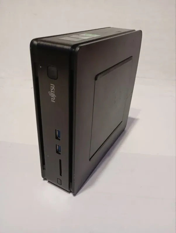 Неттоп Б-клас Fujitsu Esprimo Q520 USFF / Intel Core i3-4150T (2 (4) ядра по 3.0 GHz) / 8 GB DDR3 / 240 GB SSD / Intel HD Graphics 4400 б/в - зображення 2