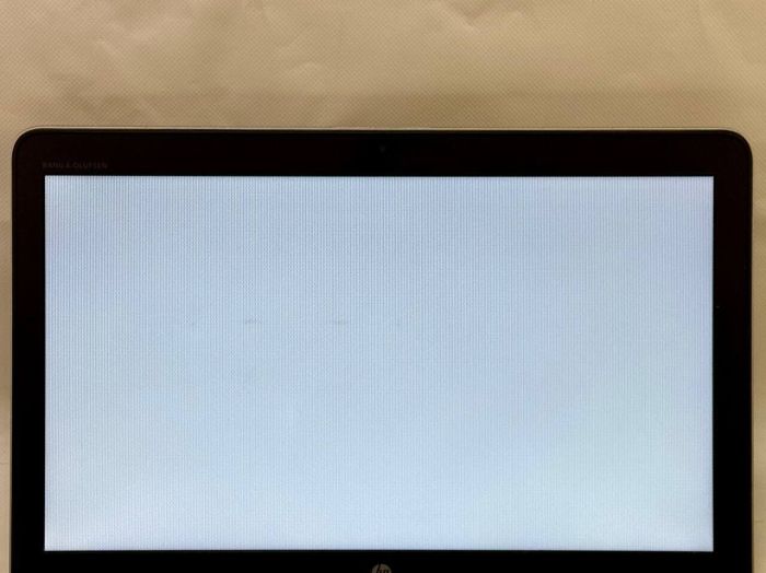 Ноутбук Б-клас HP EliteBook 850 G3 / 15.6" (1920x1080) TN / Intel Core i7-6600U (2 (4) ядра по 2.6 - 3.4 GHz) / 16 GB DDR4 / 256 GB SSD / HD Graphics 520 / WebCam / Windows 10 Pro б/в - зображення 6