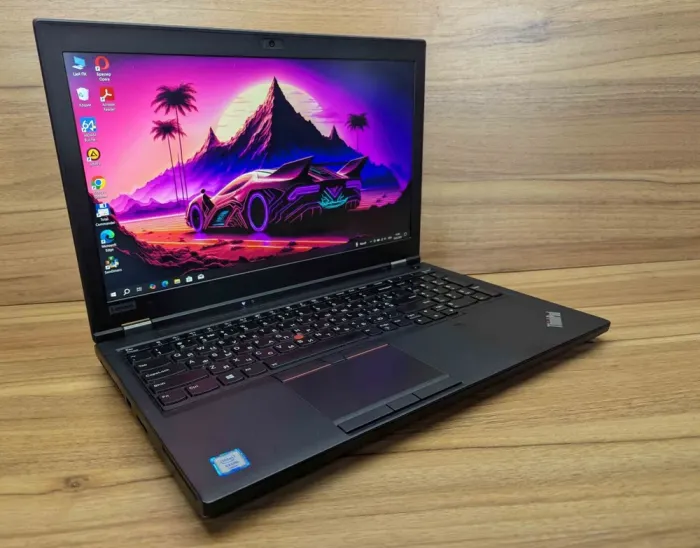 Мобільна робоча станція Lenovo ThinkPad P52 / 15.6" (1920x1080) IPS / Intel Xeon E-2176M (6 (12) ядер по 2.7 - 4.4 GHz) / 32 GB DDR4 / 512 GB SSD / nVidia Quadro P2000, 4 GB GDDR5, 128-bit / WebCam / TouchID / Windows 10 б/в - зображення 4