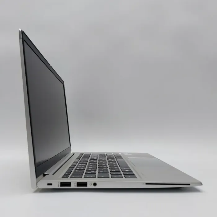 Ультрабук HP EliteBook 830 G7 / 13.3" (1920x1080) IPS Touch / Intel Core i5-10310U (4 (8) ядра по 1.7 - 4.4 GHz) / 16 GB DDR4 / 256 GB SSD / Intel UHD Graphics / WebCam / USB 3.1 / HDMI б/в - зображення 4