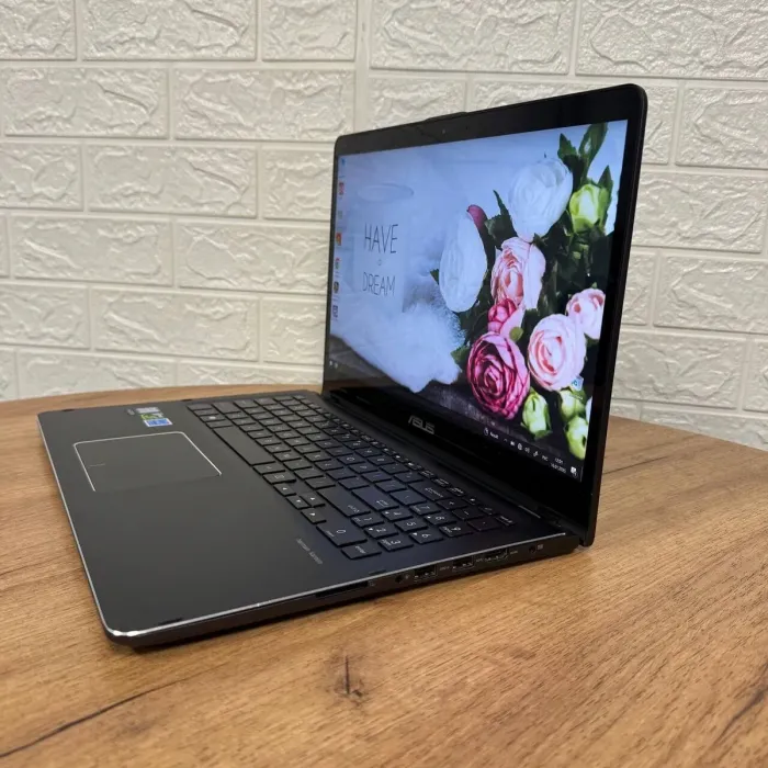 Ігровий ноутбук-трансформер Б-клас Asus Q535UD x360 / 15.6" (3840x2160) IPS Touch / Intel Core i7-8550U (4 (8) ядра по 1.8 - 4.0 GHz) / 16 GB DDR4 / 256 GB SSD / nVidia GeForce GTX 1050, 2 GB GDDR5, 128-bit / WebCam б/в - зображення 5