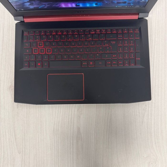 Ігровий ноутбук Б-клас Acer Nitro 5 AN515-42 / 15.6" (1920x1080) IPS / AMD Ryzen 5 2500U (4 (8) ядра по 2.0 - 3.6 GHz) / 8 GB DDR4 / 256 GB SSD M.2 / AMD Radeon RX 560X, 4 GB GDDR5, 128-bit б/в - зображення 7