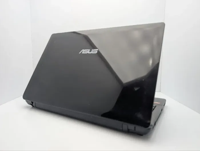 Ноутбук Asus X53B / 15.6" (1366x768) TN / AMD E-350 (2 ядра по 1.6 GHz) / 6 GB DDR3 / 120 GB SSD / AMD Radeon HD 6310 Graphics / WebCam / DVD-ROM б/в - зображення 8