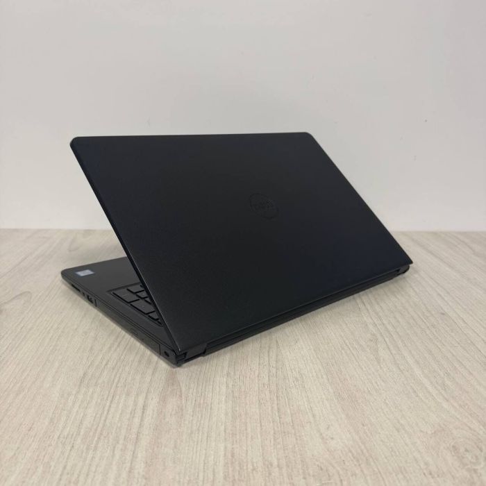 Ноутбук Dell Inspiron 3567 / 15.6" (1366x768) TN / Intel Core i5-7200U (2 (4) ядра по 2.5 - 3.1 GHz) / 8 GB DDR4 / 256 GB SSD / Intel HD Graphics 620 / WebCam б/в - зображення 9