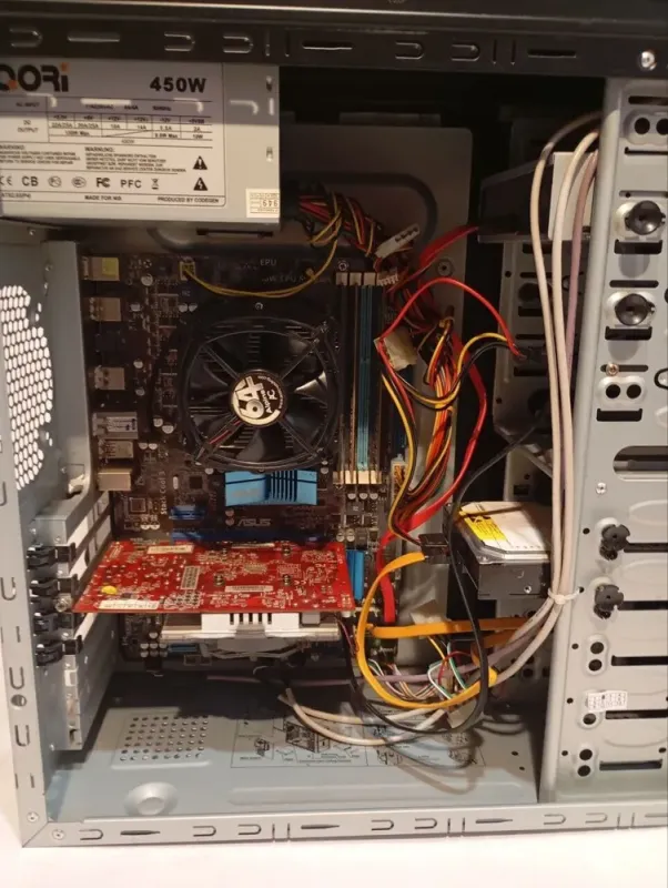 ПК Б-клас Golden Field 8205B Peak Tower / AMD Athlon II X2 245 (2 ядра по 2.9 GHz) / 6 GB DDR3 / 128 GB SSD + 250 GB HDD / AMD Radeon HD 5670, 512 MB GDDR5, 128-bit / DVD-RW / 450W / Win 10 б/в - зображення 6