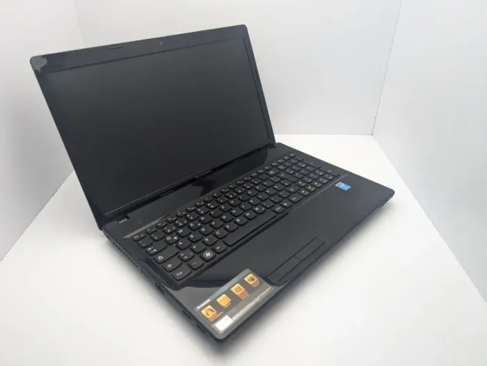 Ноутбук Lenovo G580 / 15.6" (1366x768) TN / Intel Pentium B960 (2 ядра по 2.2 GHz) / 6 GB DDR3 / 500 GB HDD / Intel HD Graphics / WebCam б/в - зображення 3