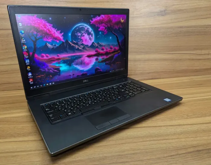 Мобільна робоча станція Dell Precision 7730 / 17.3" (1920x1080) IPS / Intel Core i7-8850H (6 (12) ядер по 2.6 - 4.3 GHz) / 32 GB DDR4 / 512 GB SSD / nVidia Quadro P3200, 6 GB GDDR5, 192-bit / WebCam / Windows 10 б/в - зображення 4