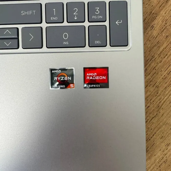 Ультрабук Б-клас HP 15-fc0093dx / 15.6" (1920x1080) TN / AMD Ryzen 5 7520U (4 (8) ядра по 2.8 - 4.3 GHz) / 16 GB DDR4 / 256 GB SSD NVMe / AMD Radeon 610M Graphics / WebCam б/в - зображення 8