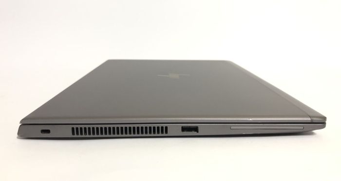 Ультрабук Б-клас HP ZBook 14u G5 / 14" (1920x1080) IPS / Intel Core i7-8650U (4 (8) ядра по 1.9 - 4.2 GHz) / 16 GB DDR4 / 512 GB SSD NVMe / AMD Radeon Pro WX 3100, 2 GB GDDR5, 128-bit / WebCam / Win 10 Pro б/в - зображення 4