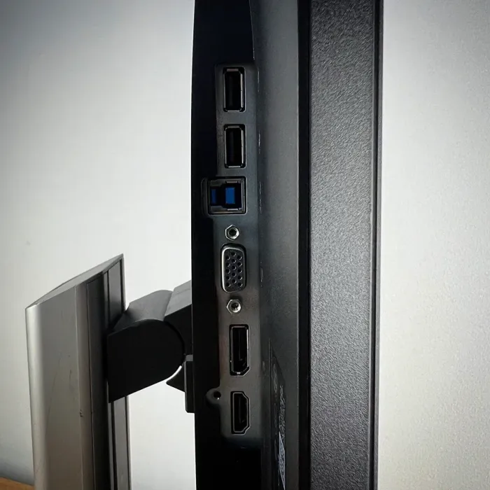 Монітор Dell P2319H / 23" (1920x1080) IPS / USB-Hub, VGA, HDMI, DisplayPort / VESA 100x100 б/в - зображення 7