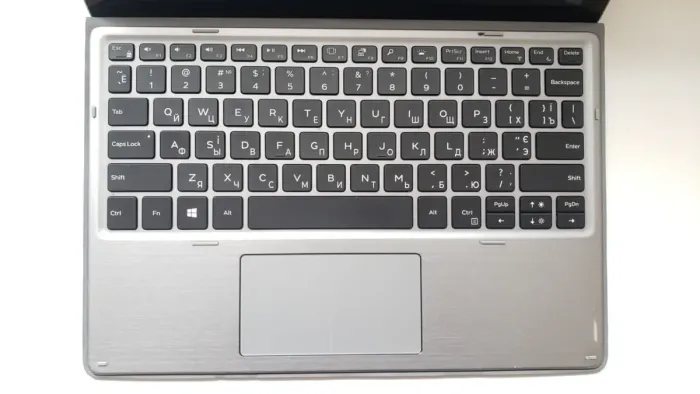 Нетбук-трансформер Dell Latitude 7210 2-in-1 / 12.3" (1920x1080) IPS Touch / Intel Core i5-10310U (4 (8) ядра по 1.7 - 4.4 GHz) / 8 GB DDR3 / 256 GB SSD / Intel UHD Graphics / WebCam / Чехол б/в - зображення 7