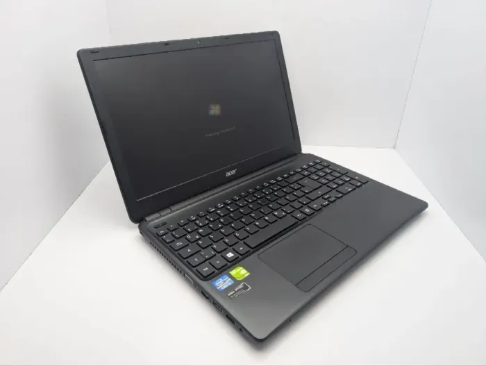 Ноутбук Acer Aspire E1-570G / 15.6" (1366x768) TN / Intel Core i3-3217U (2 (4) ядра по 1.8 GHz) / 8 GB DDR3 / 1000 GB HDD / nVidia GeForce GT 740M, 2 GB GDDR3, 64-bit / WebCam / DVD-ROM б/в - зображення 7