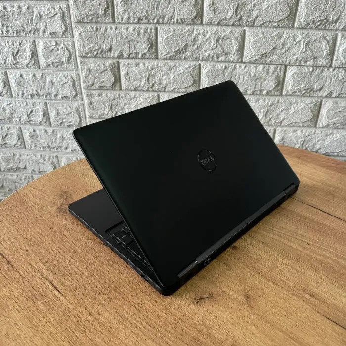 Ноутбук Б-клас Dell Latitude E5550 / 15.6" (1920x1080) IPS / Intel Core i7-5600U (2 (4) ядра по 2.6 - 3.2 GHz) / 8 GB DDR3 / 480 GB SSD / Intel HD Graphics 5500 / WebCam б/в - зображення 6