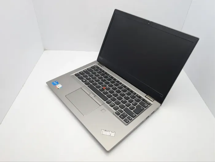 Ноутбук Lenovo ThinkPad L13 Gen 2 / 13.3" (1920x1080) IPS / Intel Core i5-1145G7 (4 (8) ядра по 4.4 GHz) / 16 GB DDR4 / 256 GB SSD M.2 / Intel Iris Xe Graphics / WebCam б/в - зображення 7
