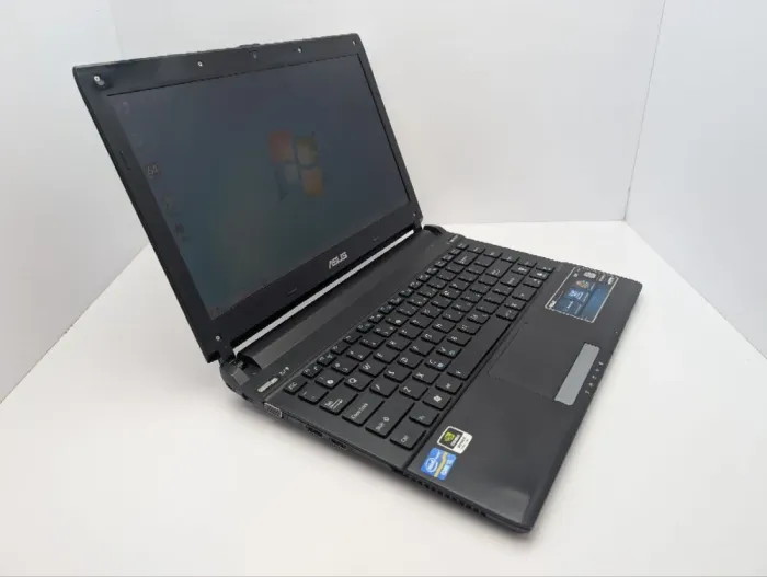 Ноутбук Asus U36S / 13.3" (1366x768) TN / Intel Core i5-2450M (2 ядра по 2.5 - 3.1 GHz) / 6 GB DDR3 / 320 GB HDD / nVidia GeForce 610M, 1 GB GDDR3, 64-bit / WebCam б/в - зображення 6