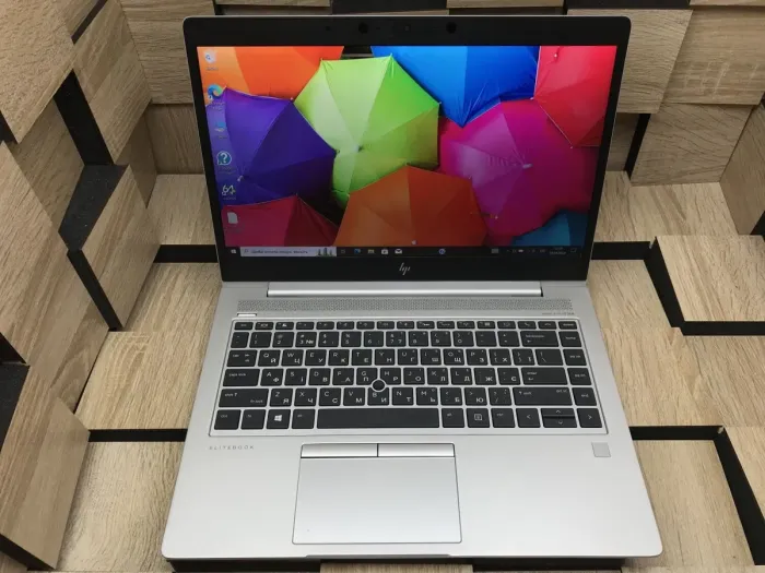 Ультрабук Б-клас HP EliteBook 840 G6 / 14" (1920x1080) IPS / Intel Core i7-8665U (4 (8) ядра по 1.9 - 4.8 GHz) / 8 GB DDR4 / 256 GB SSD M.2 / Intel UHD Graphics 620 / WebCam / Fingerprint / HDMI б/в - зображення 2