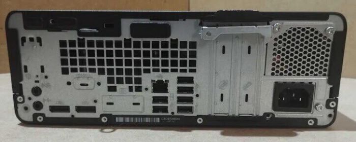 Комп'ютер HP ProDesk 600 G3 SFF / Intel Core i5-6500 (4 ядра по 3,2 - 3,6 ГГц) / 8 ГБ DDR4 / 240 ГБ SSD / Intel HD Graphics 530 б/в - зображення 8