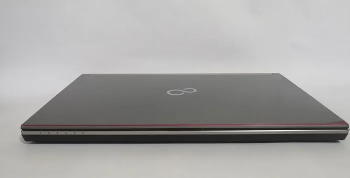 Мобільна робоча станція Fujitsu Celsius H730 / 15.6" (1920x1080) IPS / Intel Core i7-4810MQ (4 (8) ядра по 2.8 - 3.8 GHz) / 16 GB DDR3 / 256 GB SSD / nVidia Quadro K2100M, 2 GB GDDR5, 128-bit / WebCam / DVD-ROM б/в - зображення 6