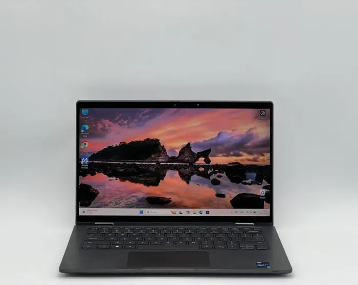 Ультрабук-трансформер Dell Latitude 7420 2-in-1 / 14" (1920x1080) IPS Touch / Intel Core i5-1145G7 (4 (8) ядра по 2.6 - 4.4 GHz) / 16 GB DDR4 / 240 GB SSD / Intel Iris Xe Graphics / WebCam б/в - зображення 2