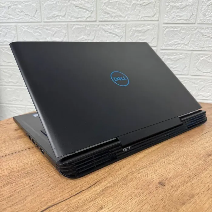 Ігровий ноутбук Б-клас Dell G7 15 7588 / 15.6" (1920x1080) IPS / Intel Core i7-8750H (6 (12) ядер по 2.2 - 4.1 GHz) / 8 GB DDR4 / 256 GB SSD / nVidia GeForce GTX 1060 Max-Q, 6 GB GDDR5, 192-bit / WebCam б/в - зображення 6