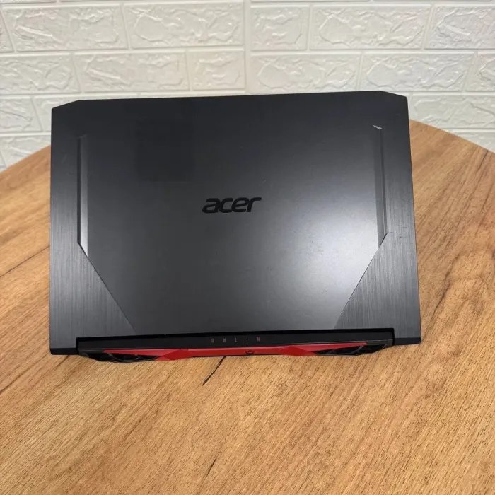 Ігровий ноутбук Б-клас Acer Nitro 5 AN515-55 / 15.6" (1920x1080) IPS / Intel Core i5-10300H (4 (8) ядра по 2.5 - 4.5 GHz) / 8 GB DDR4 / 256 GB SSD M.2 NVMe / nVidia GeForce RTX 3050, 4 GB GDDR6, 128-bit / WebCam б/в - зображення 3