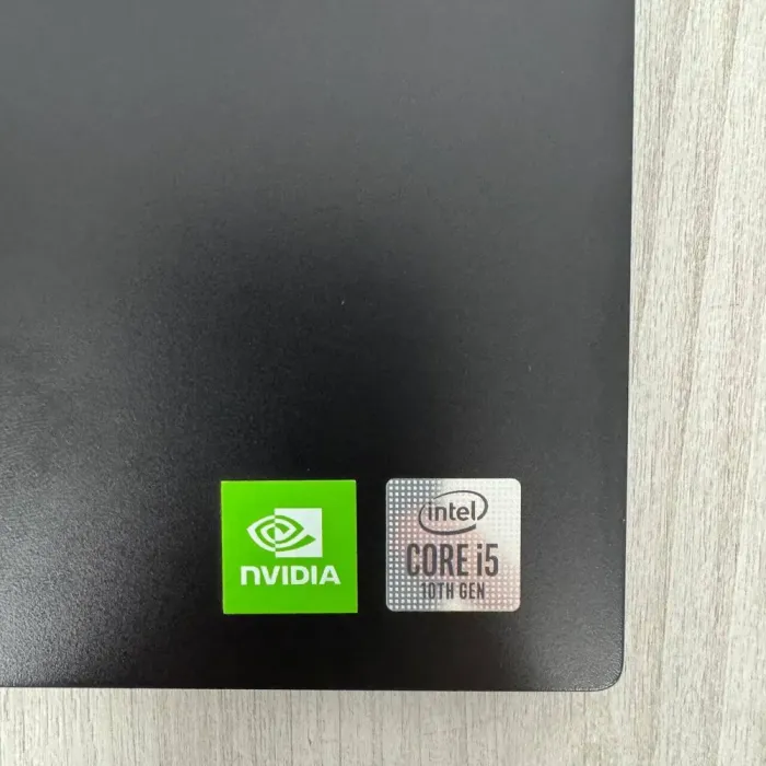 Ультрабук Б-клас Dell Vostro 5590 / 15.6" (1920x1080) IPS / Intel Core i5-10210U (4 (8) ядра по 1.6 - 4.2 GHz) / 8 GB DDR4 / 256 GB SSD / nVidia GeForce MX250, 2 GB GDDR5, 64-bit / WebCam б/в - зображення 8