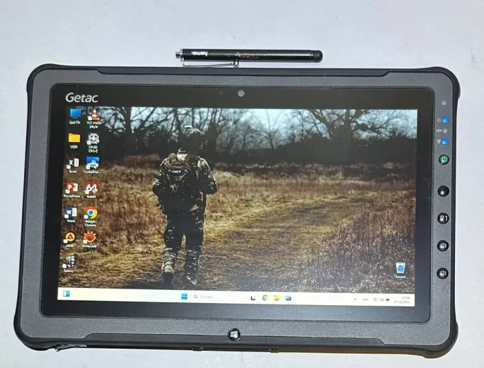 Захищений планшет Getac F110 G3 / 11,6" (1366x768) IPS Touch / Intel Core i5-5200U (2 (4) ядра по 2,2 - 2,7 ГГц) / 8 ГБ DDR4 / 256 ГБ SSD / Intel HD Graphics 520 / WebCam б/в - зображення 9