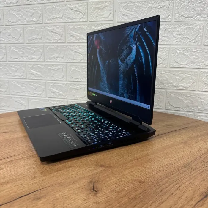 Ігровий ноутбук Б-клас Acer Predator Helios 300 PH315-55 / 15.6" (2560x1440) IPS / Intel Core i7-12700H (14 (20) ядер по 2.3 - 4.7 GHz) / 16 GB DDR5 / 512 GB SSD / nVidia GeForce RTX 3070 Ti, 8 GB GDDR6, 256-bit / WebCam б/в - зображення 5