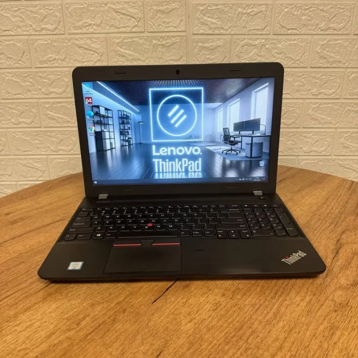 Ноутбук Б-клас Lenovo ThinkPad E560 / 15.6" (1366x768) TN / Intel Core i5-6200U (2 (4) ядра по 2.3 - 2.8 GHz) / 4 GB DDR3 / 128 GB SSD / Intel HD Graphics 520 / WebCam б/в - зображення 2