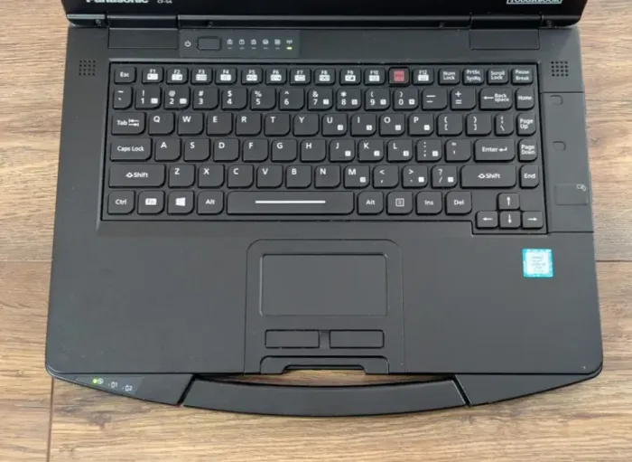 Захищений ноутбук Panasonic Toughbook CF-54 / 14" (1920x1080) IPS / Intel Core i5-7300U (2 (4) ядра по 2.6 - 3.5 GHz) / 8 GB DDR3 / 256 GB SSD / Intel HD Graphics 620 / WebCam б/в - зображення 3