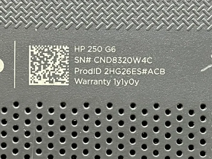 Ноутбук Б-клас HP 250 G6 / 15.6" (1920x1080) TN / Intel Core i3-7020U (2 (4) ядра по 2.3 GHz) / 8 GB DDR4 / 120 GB SSD / Intel HD Graphics 620 / WebCam б/в - зображення 6
