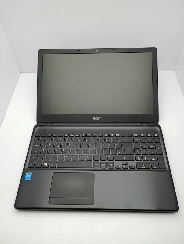 Ноутбук Acer Aspire E1-572 / 15.6" (1920x1080) TN / Intel Core i5-4200U (2 (4) ядра по 1.7 - 2.7 GHz) / 6 GB DDR3 / 500 GB HDD / Intel HD Graphics 4600 / WebCam / HDMI б/в - зображення 7